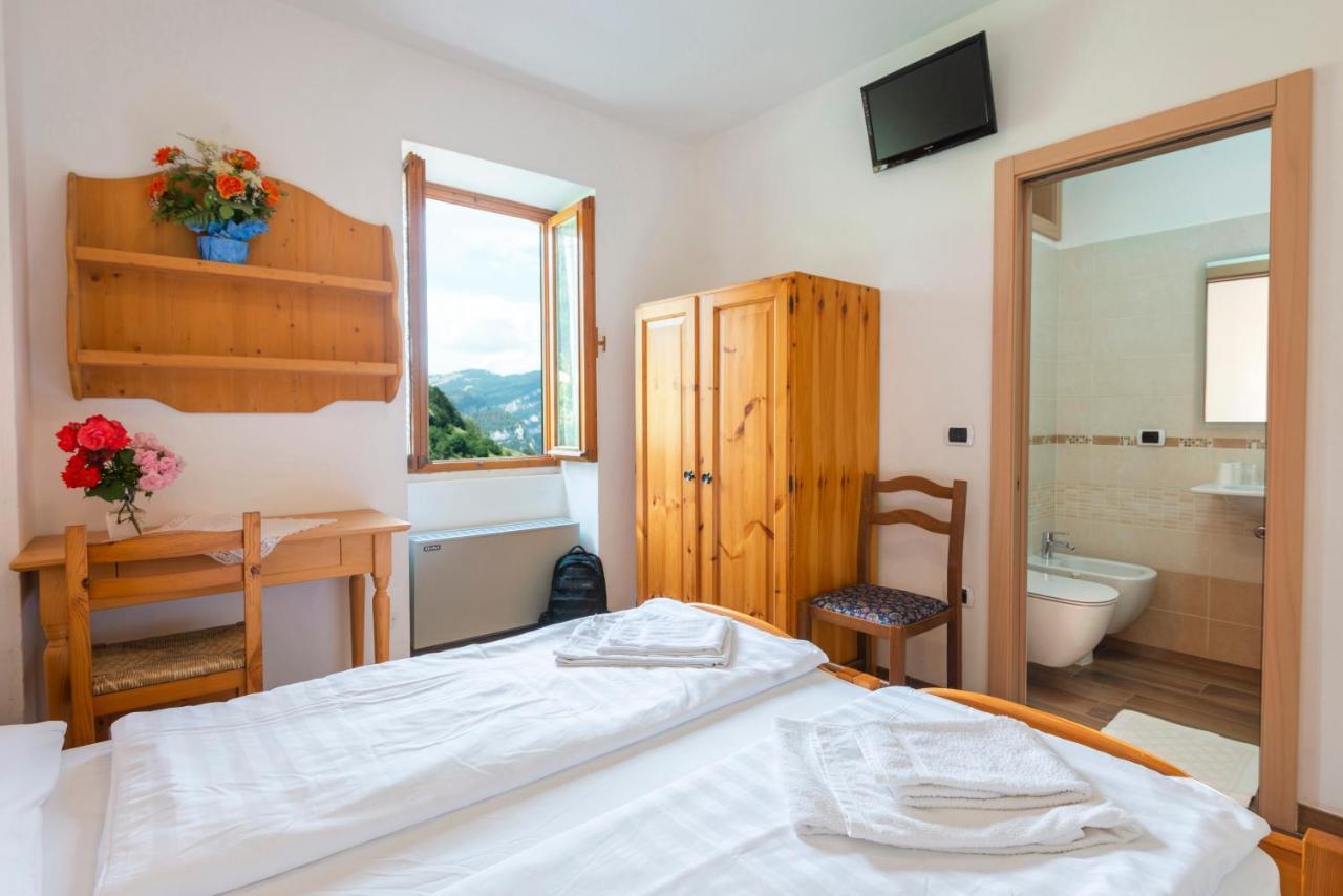 Rifugio Monte Baldo Hotel Avio Ngoại thất bức ảnh